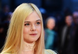 Elle Fanning エル・ファニング