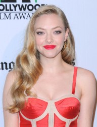 Amanda Seyfried アマンダ・セイフライド