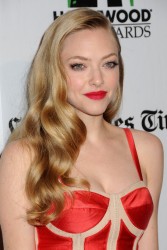 Amanda Seyfried アマンダ・セイフライド