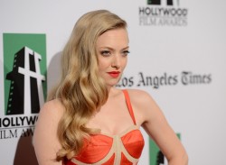Amanda Seyfried アマンダ・セイフライド