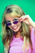 Бритни Спирс (Britney Spears) Walt Disney World photoshoot By Larry Marano Orlando, USA, 1999 - 32xHQ  F78931219802413