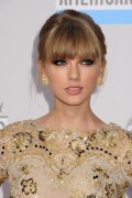 Taylor Swift テイラー・スウィフト