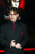 Джонни Депп (Johnny Depp) на премьере Sweeney Todd The Demon Barber of Fleet Street (19xHQ) 5f38da223467140