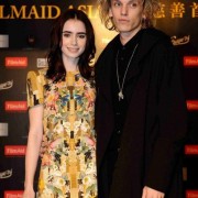 imagebam.com