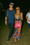 Пэрис Хилтон (Paris Hilton) Coachella Valley Music and Arts Festival 04/20/13 - 23 HQ F1e160250259740