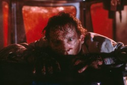 Человек тьмы / Darkman (1990) Liam Neeson movie stills E4d7e9250781138
