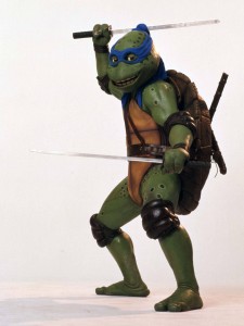Черепашки-ниндзя / Teenage Mutant Ninja Turtles (1990)  2f9052262333930