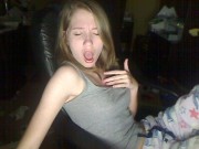 [Image: d906e8265337321.jpg]