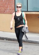 Julianne Hough - in tights, leaving a gym in Studio City 8/30/13