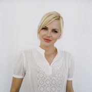 Anna Faris - Cannes Portrait Session, 2007 (6xHQ) E08904402677378