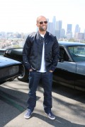 Джейсон Стэтхэм (Jason Statham) 'Furious 7' press conference, Dodger Stadium, Los Angeles, 03.23.2015 (36xHQ) 83d2b2402681065
