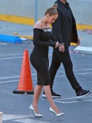 Дженнифер Лопез (Jennifer Lopez) American Idol, West Hollywood, April 2015 (9xHQ) D5fefc402717585