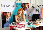 Белла Торн (Bella Thorne) Behind the scenes shoot of the 'Bella' Sherri Hill Collection, Hollywood, 17.12.2013 (68xНQ) A171b8404115512