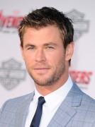 Крис Хемсворт (Chris Hemsworth) 'Avengers Age Of Ultron' Premiere, Dolby Theater, Hollywood, 2015 (105xHQ) B29c2d404127223