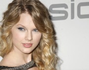 Taylor Swift - Страница 3 C77b24406646959