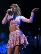 Тейлор Свифт (Taylor Swift) IHeartRadio Music Festival (show), MGM Grand Garden Arena, 2014 (85xHQ) 5c7a78406653490