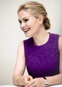 Anna Paquin 7ac1ff408365679