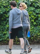 [MQ] Elizabeth Banks - out for a walk in LA 05/07/2015