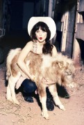 Зои Дешанель (Zooey Deschanel) Ellen von Unwerth Photoshoot for Glamour , 2013 (8xHQ) F9f059408423602