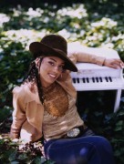 Алисия Кейс (Alicia Keys) Deborah Feingold Photoshoot 2001 (2xHQ) E35c58408779290