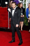 Джейк Джилленхол (Jake Gyllenhaal) 72nd Annual Golden Globe Awards, Los Angeles, Beverly Hills, 2015 - 31xHQ E0e67b410372462