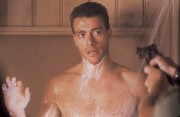 Некуда бежать / Nowhere to Run; Жан-Клод Ван Дамм (Jean-Claude Van Damme), 1993 Ce79bb416528363