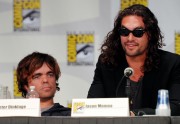 Джейсон Момоа (Jason Momoa) Game Of Thrones Panel during 2011 Comic-Con International, 07.21.2011 (10xHQ) 901252418154894