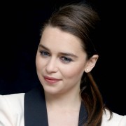 Эмилия Кларк (Emilia Clarke) Game of Thrones Press Conference, London Hotel, New York City, 2014 (46xHQ) 865ced418166676