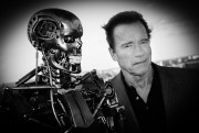 Арнольд Шварценеггер (Arnold Schwarzenegger) Terminator Genisys France Photocall June 19, 2015 25bae8418459301