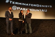 Арнольд Шварценеггер (Arnold Schwarzenegger) Terminator Genisys Australia Screening June 04, 2015  26db35418459572
