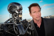 Арнольд Шварценеггер (Arnold Schwarzenegger) Terminator Genisys France Photocall June 19, 2015 B8445b418459177