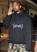 Kanye West - LAX airport in LA 07/06/2015