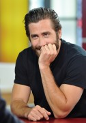 Джейк Джилленхол (Jake Gyllenhaal) The Morning Show Interview, New York City, 2015 - 42xHQ 6c1095422501481