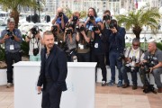 Том Харди (Tom Hardy) 68th Annual Cannes Film Festival 'Mad Max Fury Road' Photocall, 2015 (86xHQ) Bfbd77423178653