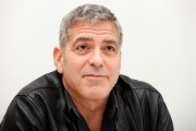 Джордж Клуни (George Clooney) 'Tomorrowland' Press Conference (Montage Hotel, Beverly Hills, 10.05.2015) Bc453c426325391