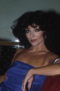 Joan Collins - Страница 4 F84762427831658