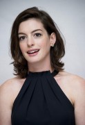 Энн Хэтэуэй (Anne Hathaway) press conference for her upcoming movie The Intern August 30-2015 (47xHQ) 730f0e434480508