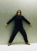 Кристиан Бэйл (Christian Bale) фотограф Phil Knott, 2003 (6xHQ) 091ce2435079453