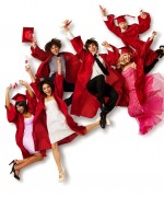 Классный мюзикл: Выпускной / High School Musical 3: Senior Year (2008) F16da8438790591
