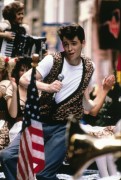 Выходной день Ферриса Бьюлера / Феррис Бьюллер берет выходной / Ferris Bueller's Day Off (1986) 90f281441119482
