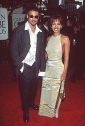 Halle Berry - 50th Annual Golden Globe Awards 1997 - 9xHQ Ffbaa0441851574