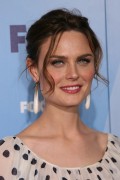 Emily Deschanel 793f7f442214105