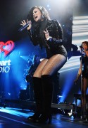 Деми Ловато (Demi Lovato) performing at Wild 94.9's Jingle Ball at the Oracle Arena in Oakland, California, 03.12.2015 (120xHQ) 4157f2453113909