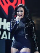 Деми Ловато (Demi Lovato) performing at Wild 94.9's Jingle Ball at the Oracle Arena in Oakland, California, 03.12.2015 (120xHQ) 45f69f453113947