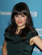 Zooey Deschanel - Страница 7 4dd5c9454259492