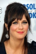 Zooey Deschanel - Страница 6 4e7cd5454257867