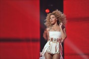 Бейонсе (Beyonce) Performs on X-Factor France (June 28, 2011) (53xHQ) 7539d5455179705