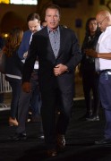 Арнольд Шварценеггер (Arnold Schwarzenegger) 'Creed' Premiere at Regency Village Theatre in Westwood, 19.11.2015 (9xHQ) 154097457186282