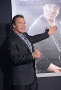 Арнольд Шварценеггер (Arnold Schwarzenegger) 'Creed' Premiere at Regency Village Theatre in Westwood, 19.11.2015 (9xHQ) 1b7478457186354