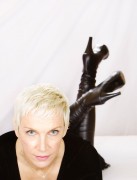 Энни Леннокс (Annie Lennox) Murdo Macleod Photoshoot, September 2010 (39xHQ) De8cad458720159